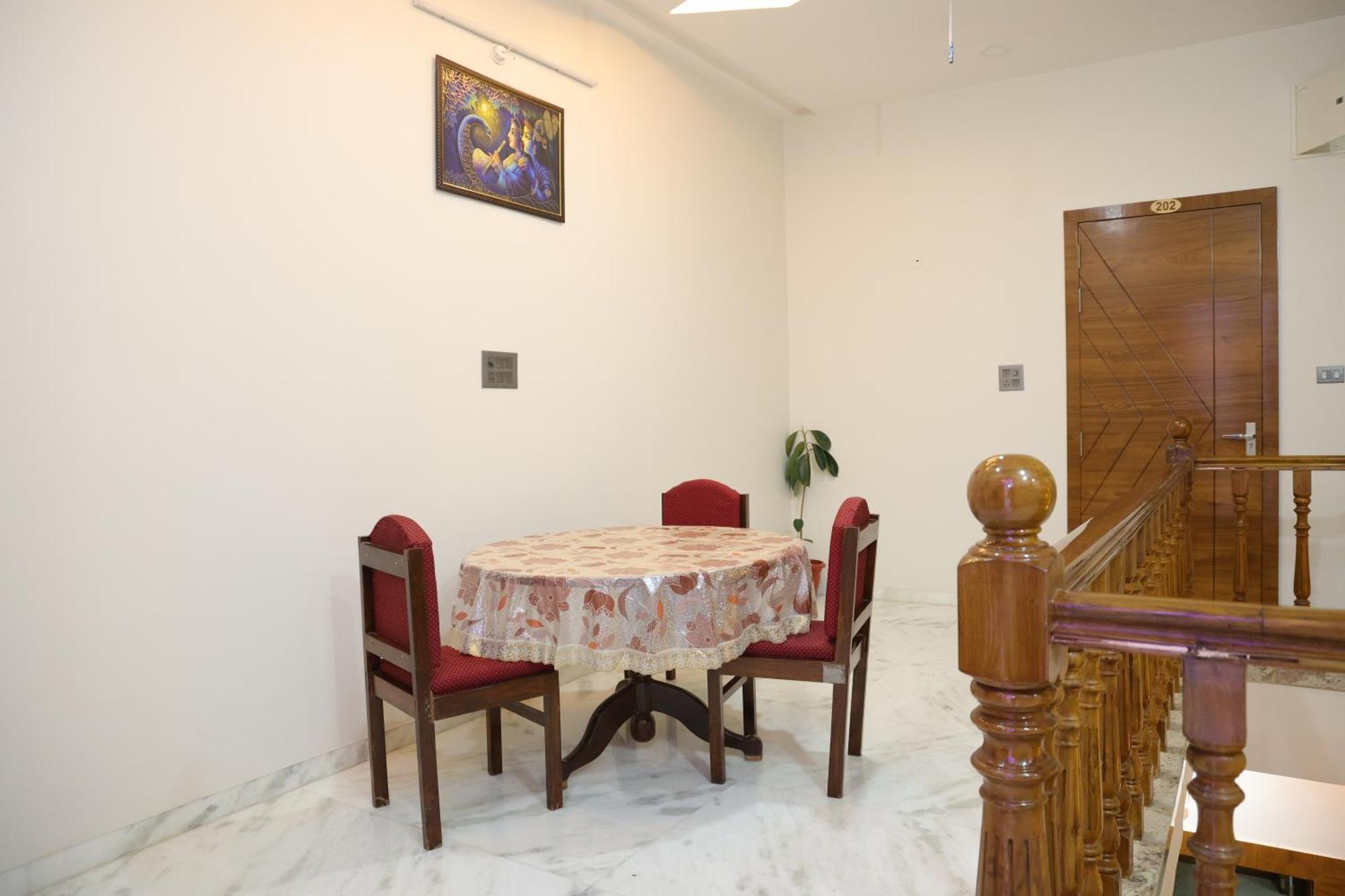 Amritam Palace A Luxury Ac Home Stay Ringas Esterno foto