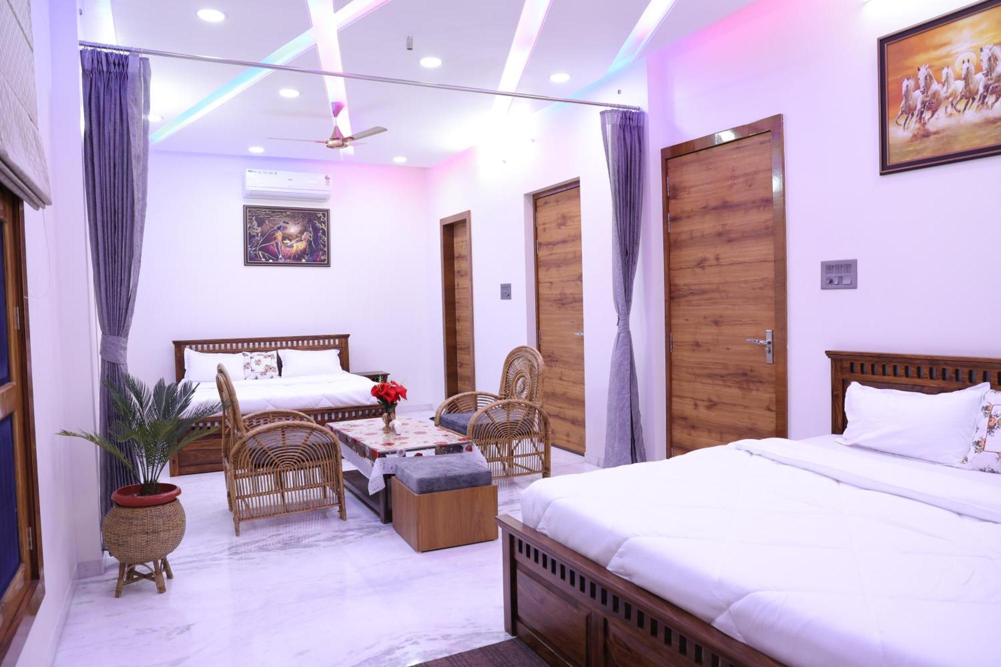 Amritam Palace A Luxury Ac Home Stay Ringas Esterno foto