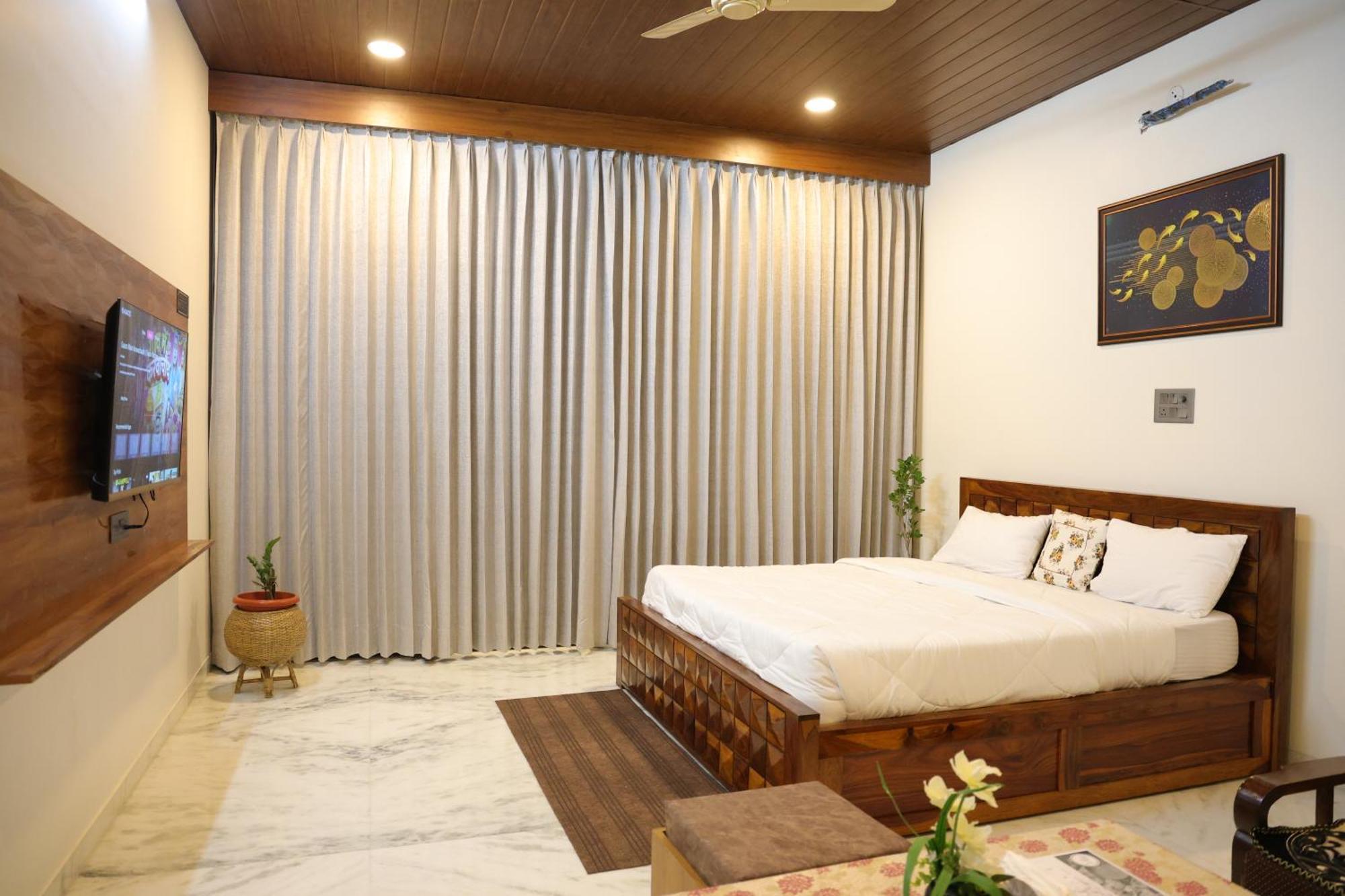 Amritam Palace A Luxury Ac Home Stay Ringas Esterno foto