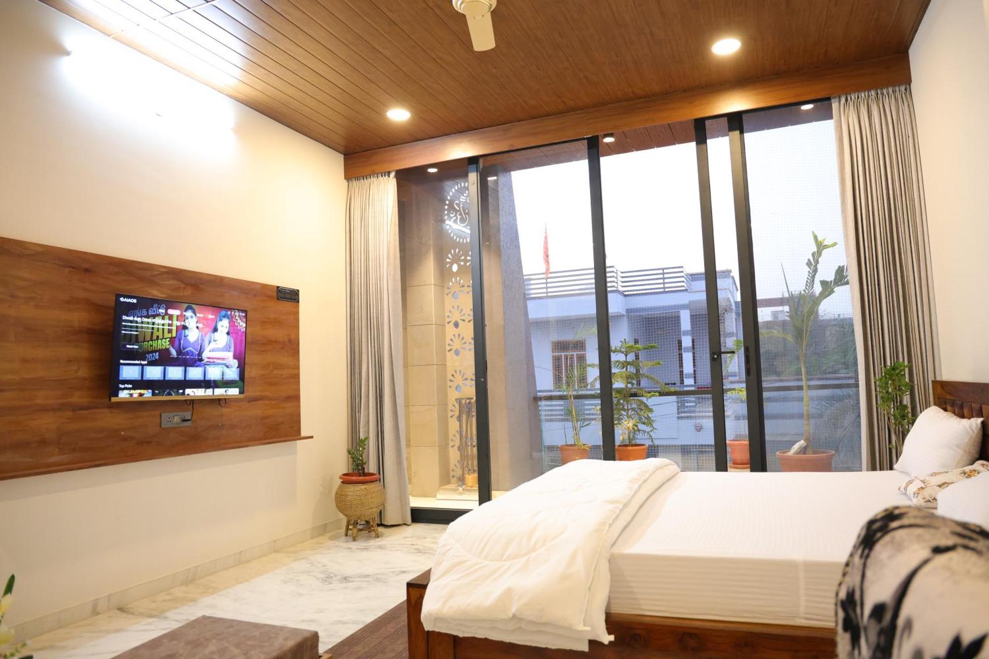 Amritam Palace A Luxury Ac Home Stay Ringas Esterno foto